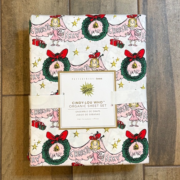 Dr. Seuss's The Grinch, Cindy-Lou Who Organic Sheet Set-PB Teen - Picture 2 of 4